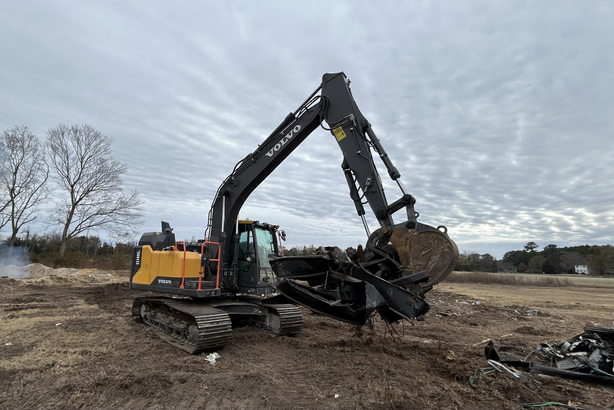 Excavator demolition work